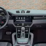 2023 Porsche Cayenne Turbo GT Coupe Chalk White Exterior - Thumbnail 18