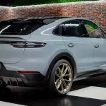 2023 Porsche Cayenne Turbo GT Coupe Arctic Grey Exterior - Thumbnail 8