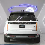 Range Rover Vogue 2023 Model Year V8 White Color with Warranty - Thumbnail 3