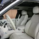 Range Rover Vogue 2023 Model Year V8 White Color with Warranty - Thumbnail 11
