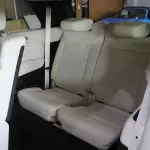 Range Rover Vogue 2023 Model Year V8 White Color with Warranty - Thumbnail 14