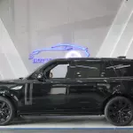  Range Rover Vogue SE Long Base 2025 Model Year 7 seater V8 Black Color - Thumbnail 7