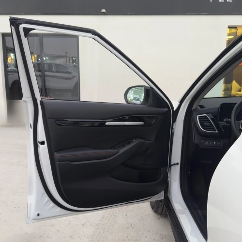 KIA Seltos 1.5L Petrol FWD 2025 Model Year White Color Exterior