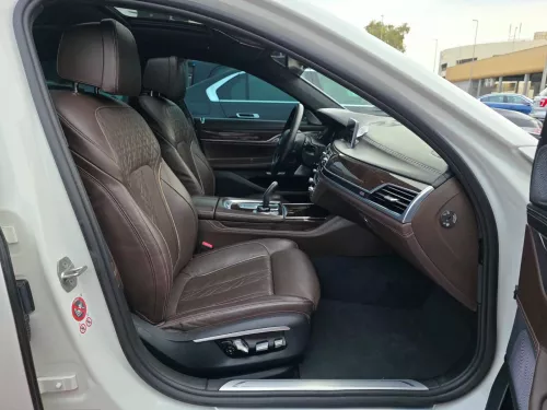 BMW 750i XDrive 4.4L Petrol, 2016 Model Year, White Color Exterior