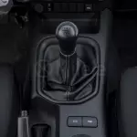 TOYOTA HILUX DC 2.4D, 2026 MODEL YEAR, SILVER COLOR - Thumbnail 17