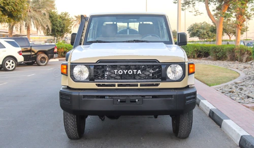Toyota Land Cruiser LC79 Pick-Up 4.0L Petrol 2025 Model Year Beige Color Exterior 