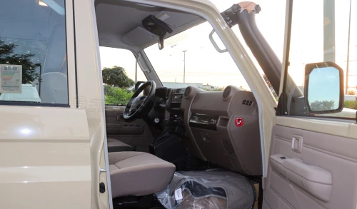 Toyota Land Cruiser LC79 Pick-Up 4.0L Petrol 2025 Model Year Beige Color Exterior 