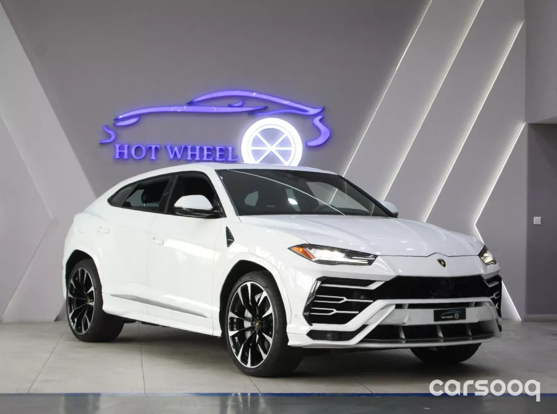 Lamborghini Urus V8, 2021  Model Year, White Color Exterior - Photo 4