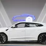 Lamborghini Urus V8, 2021  Model Year, White Color Exterior - Thumbnail 7