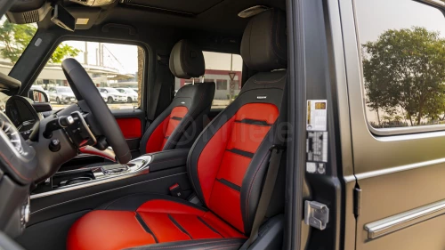 MERCEDES-BENZ G 63 4.0L 2025 MODEL YEAR BLACK COLOR