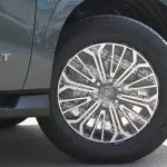 Nissan Patrol LE Titanium 3.5TT 2025 Model Year, Green Color - Thumbnail 15