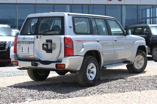 Nissan Patrol Safari 4.8L, 2024 Model Year, Silver Color Exterior