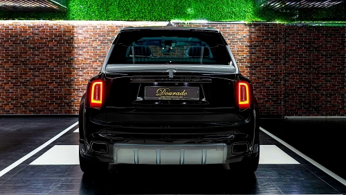 2022 Rolls Royce Cullinan Black Badge, Novitec Edition, Black & Silver Exterior