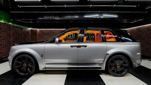 2022 Rolls Royce Cullinan Black Badge, Novitec Edition, Jubilee Silver Exterior