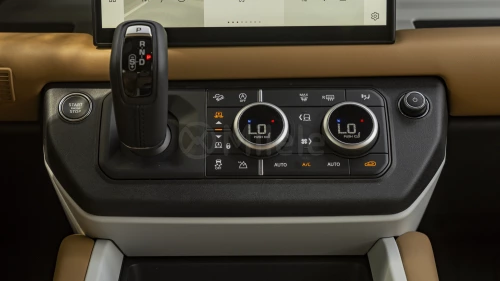 LAND-ROVER DEFENDER 110 X-DYNAMIC SE 3.0L 2025 MODEL YEAR BLACK COLOR EXTERIOR