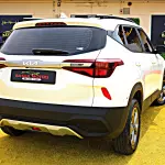 Kia Seltos 1.5L Petrol 2022 Model Year White Color Exterior - Thumbnail 3