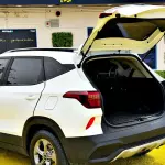 Kia Seltos 1.5L Petrol 2022 Model Year White Color Exterior - Thumbnail 4