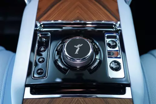2019 Rolls Royce Cullinan by Onyx Concept, Immaculate Condition, Deep Salamanca Blue