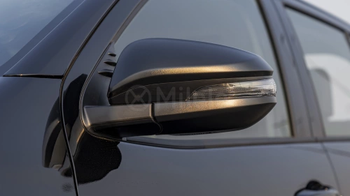 TOYOTA HILUX DC 2.8L 2025 MODEL YEAR BLACK COLOR EXTERIOR