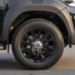 TOYOTA HILUX DC 2.8L 2025 MODEL YEAR BLACK COLOR EXTERIOR - Thumbnail 5