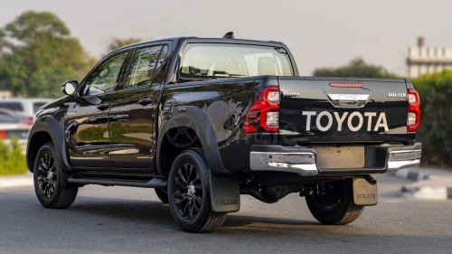 TOYOTA HILUX DC 2.8L 2025 MODEL YEAR BLACK COLOR EXTERIOR