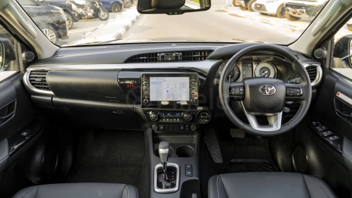 TOYOTA HILUX DC 2.8L 2025 MODEL YEAR RED COLOR EXTERIOR