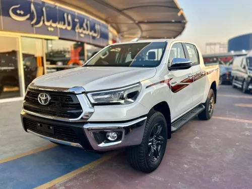 Toyota hilux SR.5 4.0L Petrol 2025 Model Year White Color Exterior 