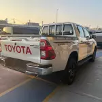 Toyota hilux SR.5 4.0L Petrol 2025 Model Year White Color Exterior  - Thumbnail 8