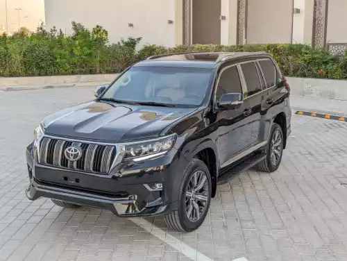 Toyota Prado Tx.l 2.7 Petrol 2016 Facelifted to 2023 Model BLack Exterior
