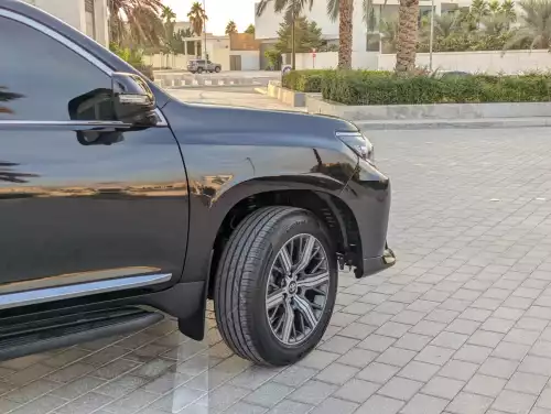 Toyota Prado Tx.l 2.7 Petrol 2016 Facelifted to 2023 Model BLack Exterior