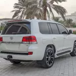 Toyota Land Cruiser GX.R 4.5L V8 Diesel 2019 Model Year White Color Exterior - Thumbnail 7