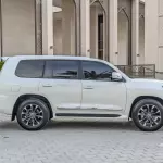 Toyota Land Cruiser GX.R 4.5L V8 Diesel 2019 Model Year White Color Exterior - Thumbnail 9