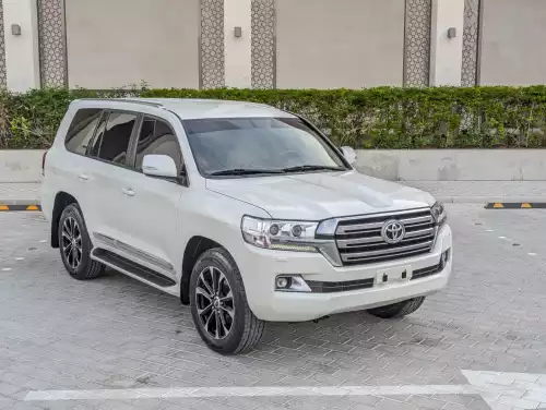 Toyota Land Cruiser GX.R 4.5L V8 Diesel 2019 Model Year White Color Exterior