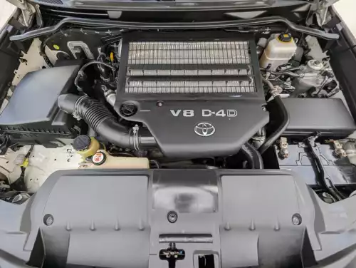 Toyota Land Cruiser GX.R 4.5L V8 Diesel 2019 Model Year White Color Exterior