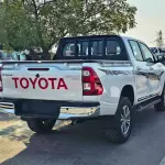 Toyota Hilux SR.5 2.7L Petrol 2025 Model Year White Color Exterior - Thumbnail 6