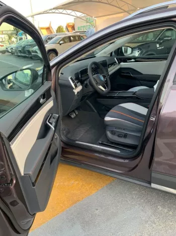 Volkswagen ID.6 CROZZ PRO 2022 electric car