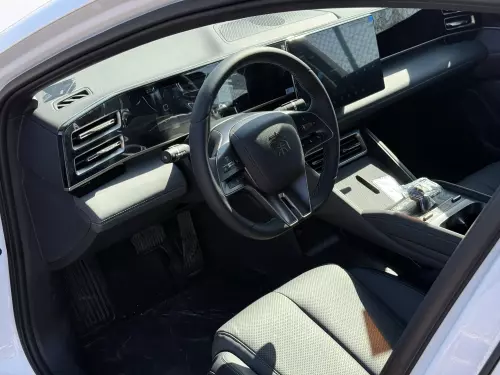 BYD QIN L Luxury 1.5L PHEV 2025 Model Year White Exterior