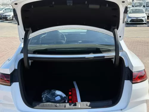 BYD QIN L Luxury 1.5L PHEV 2025 Model Year White Exterior