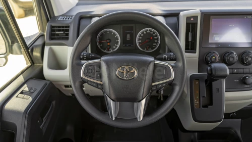 TOYOTA HIACE HR 3.5L 2026 MODEL YEAR WHITE COLOR 