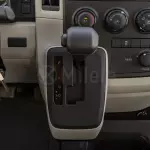 TOYOTA HIACE HR 3.5L 2026 MODEL YEAR WHITE COLOR  - Thumbnail 16