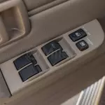  TOYOTA LAND CRUISER 79 DC 4.2L 2024 MODEL YEAR BEIGE COLOR - Thumbnail 10