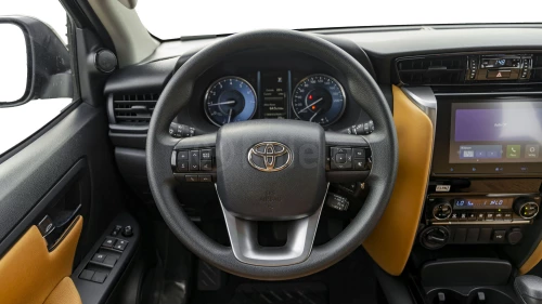  TOYOTA FORTUNER 2.7L 2025 MODEL YRAR BLACK EXTERIOR