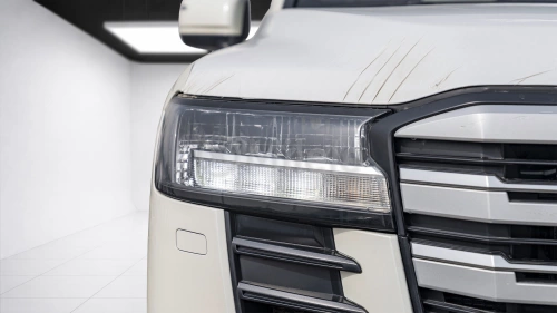 TOYOTA LAND CRUISER 300 GXR 3.3L 2025 MODEL YEAR WHITE EXTERIOR