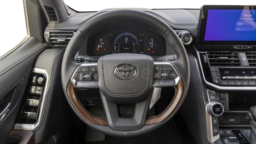 TOYOTA LAND CRUISER 300 GXR 3.3L 2025 MODEL YEAR WHITE EXTERIOR