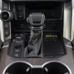 TOYOTA LAND CRUISER 300 GXR 3.3L 2025 MODEL YEAR WHITE EXTERIOR - Thumbnail 15
