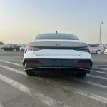  Hyundai Elantra Elite 2025 Model Year White Exterior Chinese specs  - Thumbnail 4