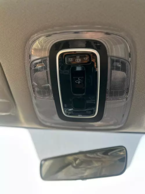  Hyundai Elantra Elite 2025 Model Year White Exterior Chinese specs 