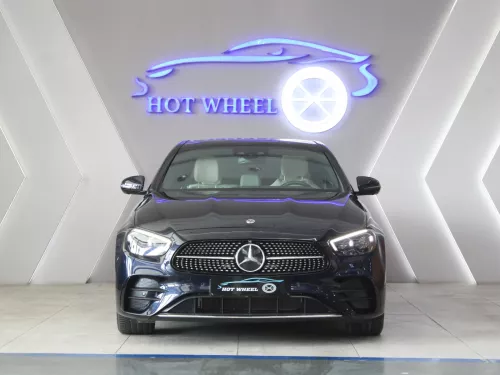 Mercedes-Benz E300 2.0L Turbo 2023 GCC with Warranty - Blue