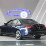Mercedes-Benz E300 2.0L Turbo 2023 GCC with Warranty - Blue - Thumbnail 3
