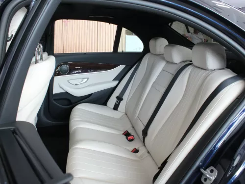 Mercedes-Benz E300 2.0L Turbo 2023 GCC with Warranty - Blue
